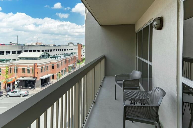 Hotel Hampton Inn & Suites At Beale Street (.)