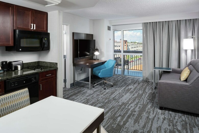 Hotel Hampton Inn & Suites At Beale Street (.)