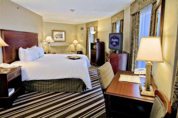 Hotel Hampton Inn & Suites At Beale Street (.)