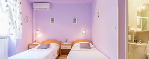 Hostal Guesthouse Villa Marija