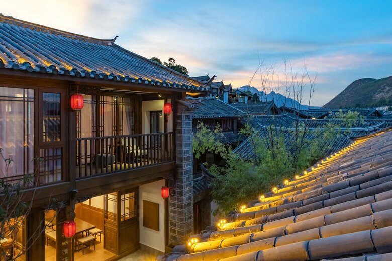 Hotel Lijiang Passing-cloud Resort