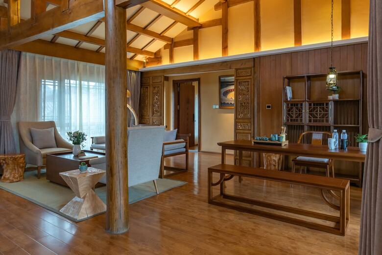Hotel Lijiang Passing-cloud Resort