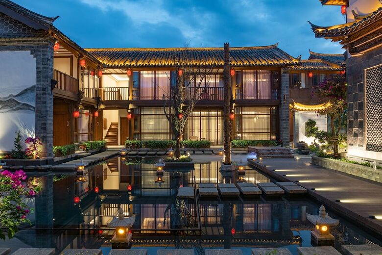 Hotel Lijiang Passing-cloud Resort