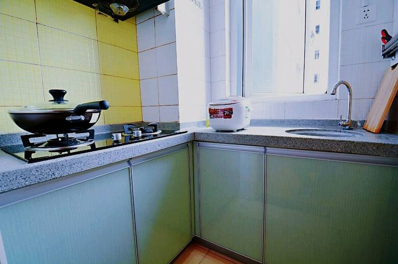 Apartamentos Avatar Gallery Large Queen Bed & High Rise View