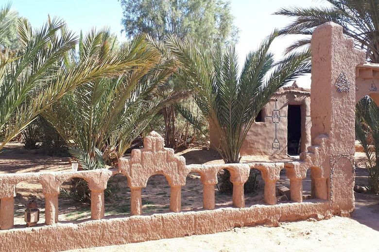 Posada The Palm Grove
