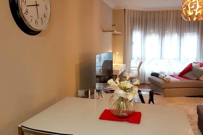 Apartment With 2 Bedrooms In Gij�n, With Wifi