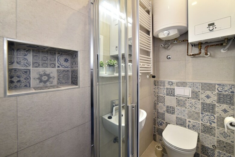 Petit Main Square Apartment