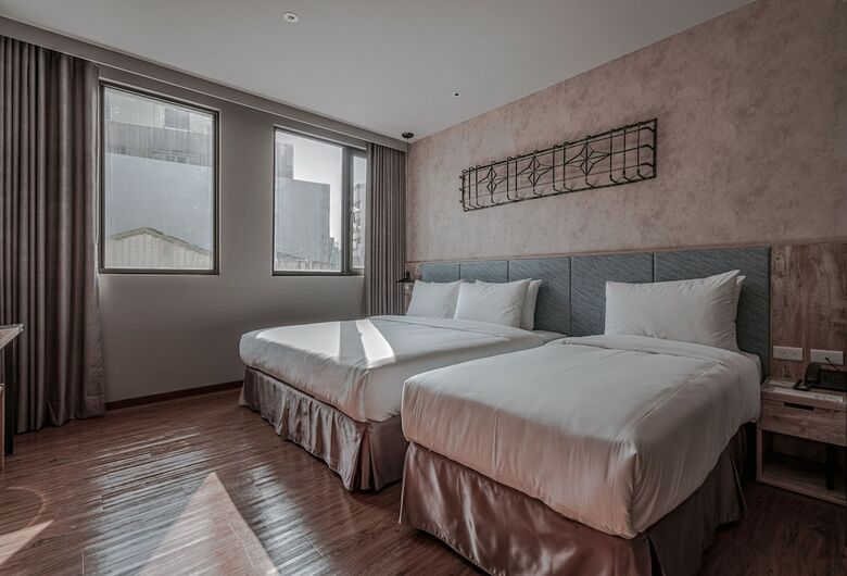 Somer Hotel