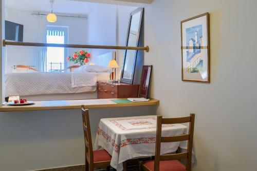 Apartments Frlan
