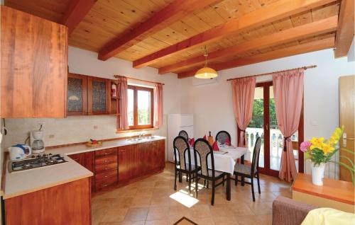 Holiday Home Jakacici Jakacici