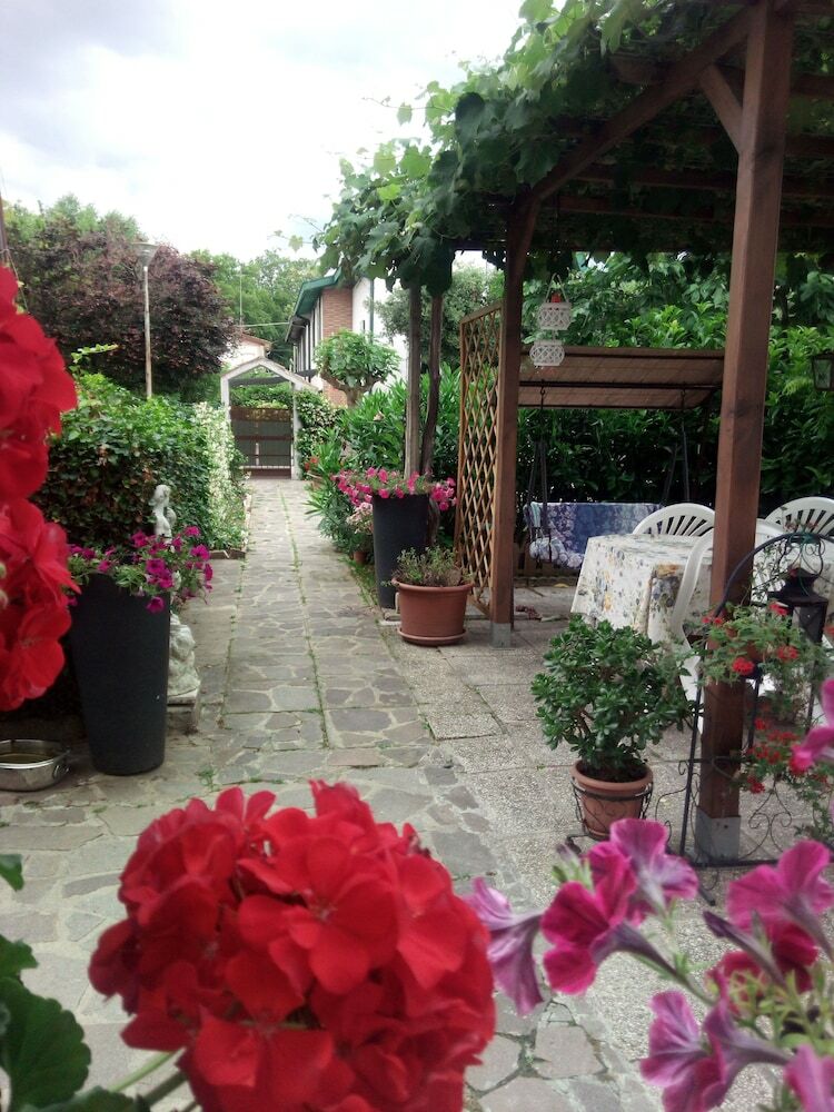 Bed & Breakfast Vali Chalet