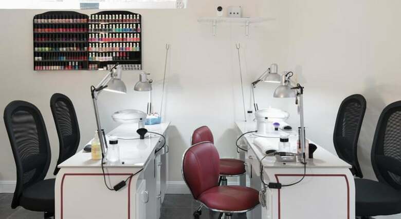 Hotel Lily Sands Inn