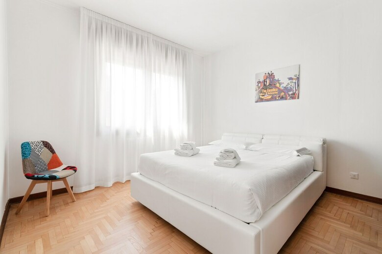 Santa Rita Roomy Apartment