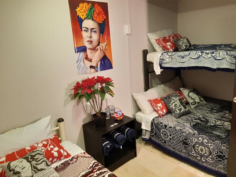 Bed & Breakfast Alameda House