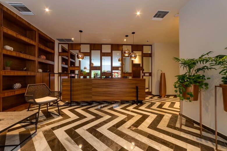 Aparthotel Singular Joy Vacation Rentals