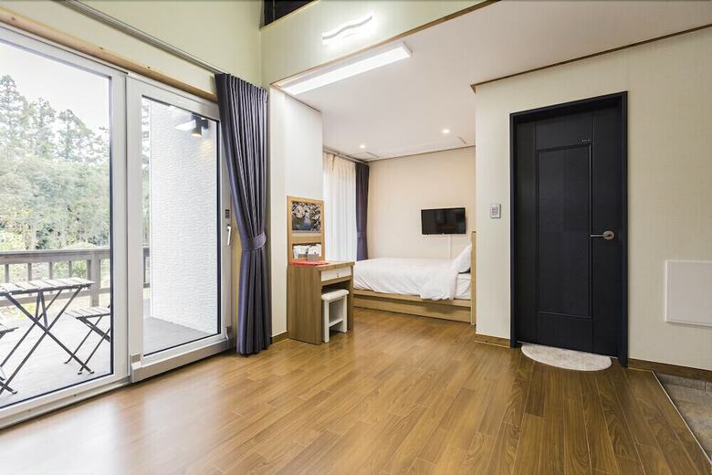 Hostal Batdol Guesthouse - Hostel