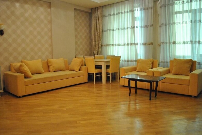 Apartment On Mirza Fatali Akhundov 179
