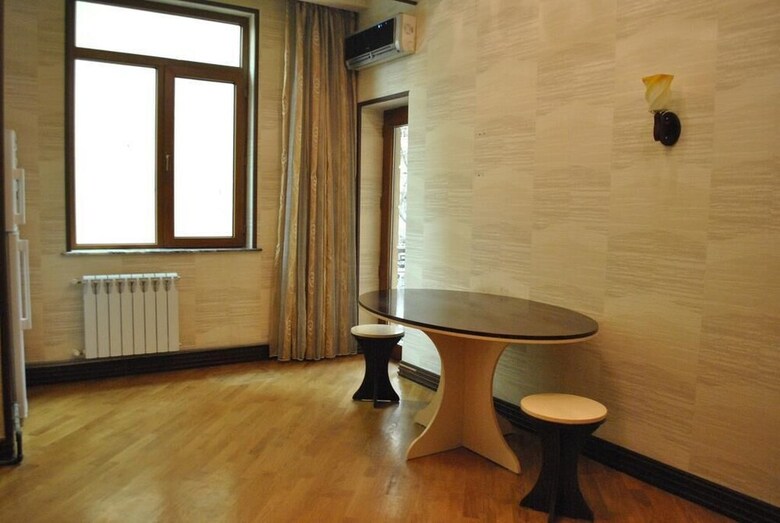 Apartment On Mirza Fatali Akhundov 179