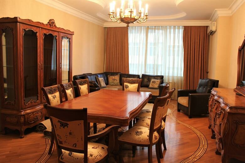 Apartment On Mahammad Nakhchivani 14