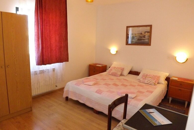 Apartments Danica