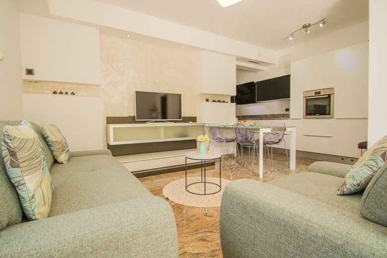 Apartamentos Amelie