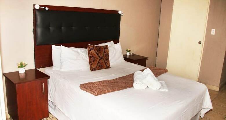 Hotel Bubble Ball Guest House