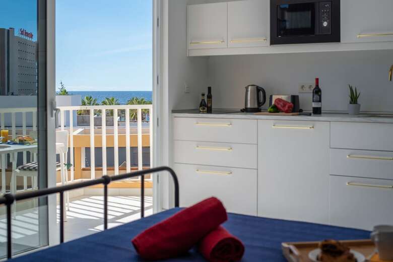 Apartamentos Y1db. Luxurious Studio In 'playa de Las Americas'