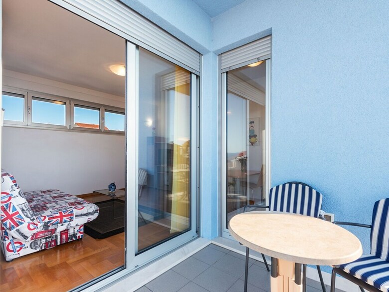 Opulent Apartment In Zadar Near Sea