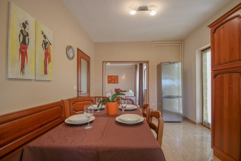 Apartamentos Sanja