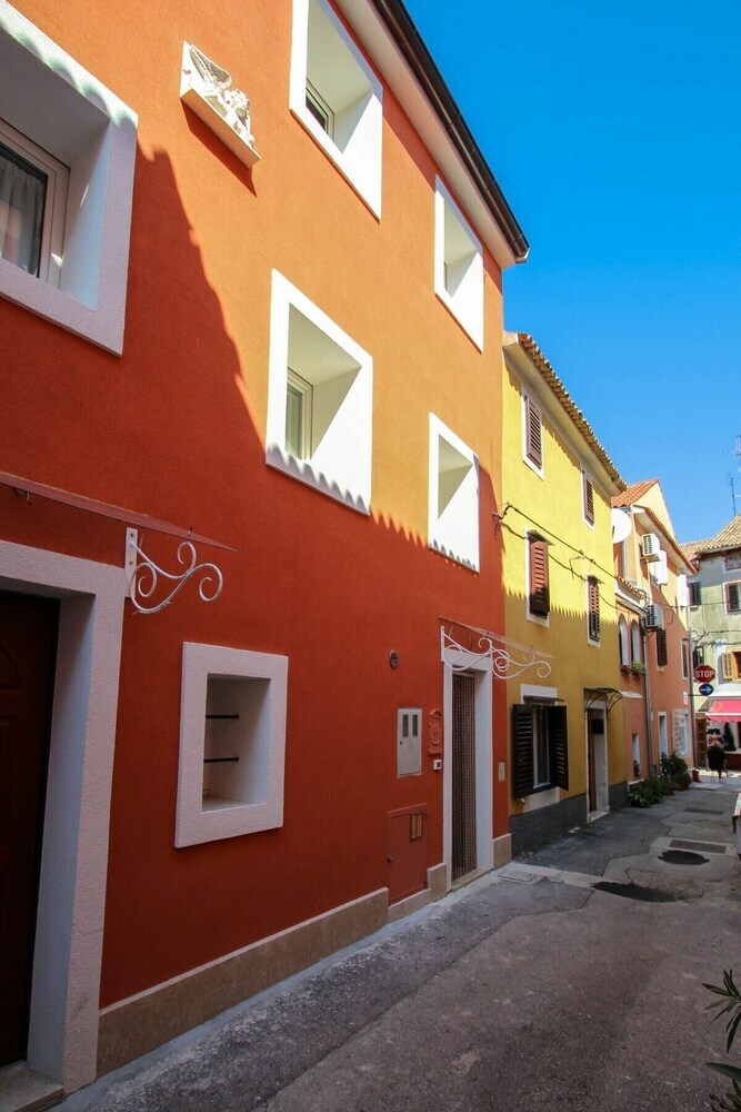 Apartamentos Lina