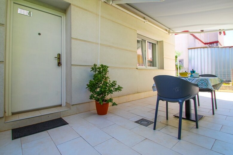Apartamentos Karmen