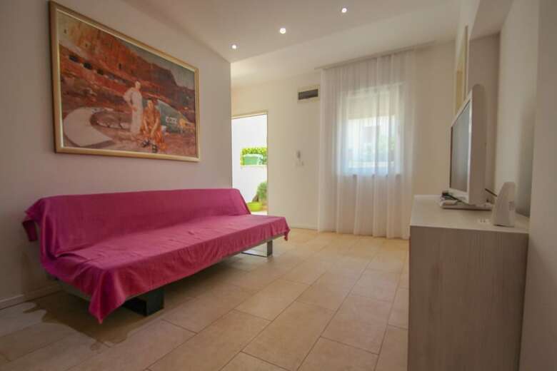 Apartamentos Karmen