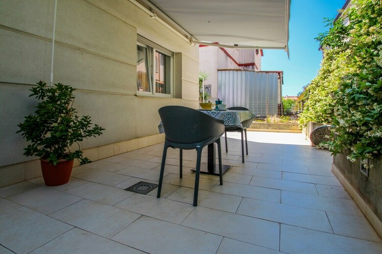 Apartamentos Karmen