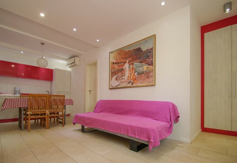 Apartamentos Karmen
