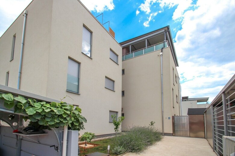 Apartamentos Katja