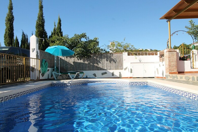 1084 Villa Manolo