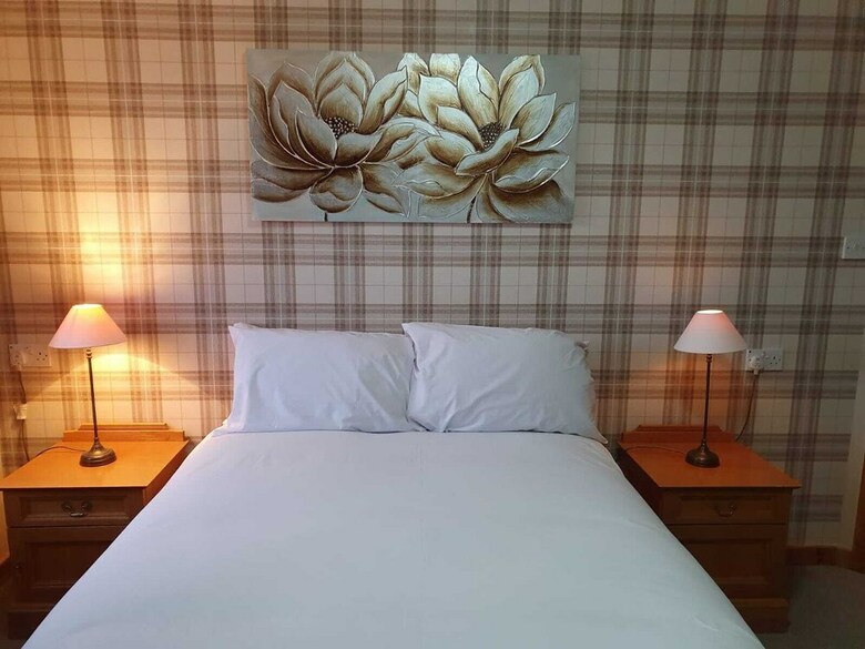 West End Hotel