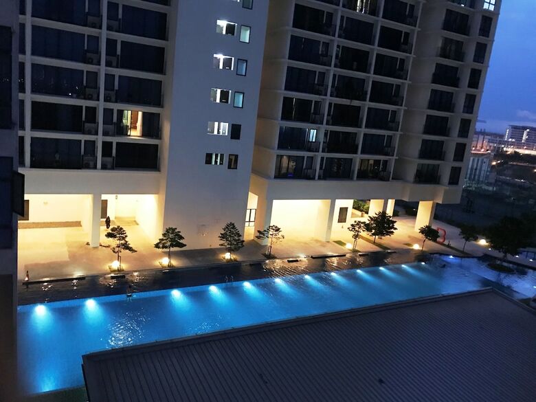 Apartamentos E Studio-trefoil Setiacity Setiaalam