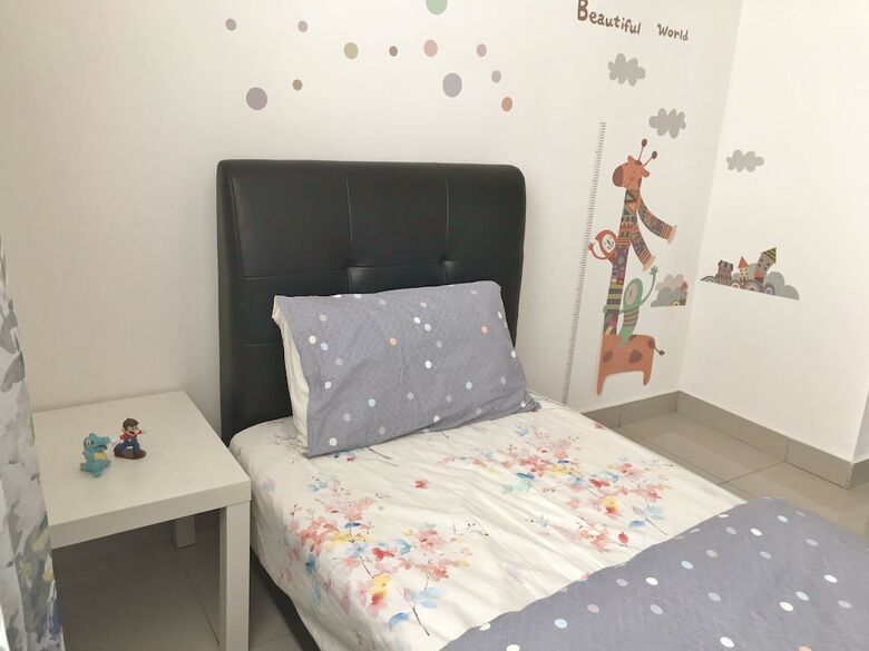 Apartamentos E Studio-trefoil Setiacity Setiaalam