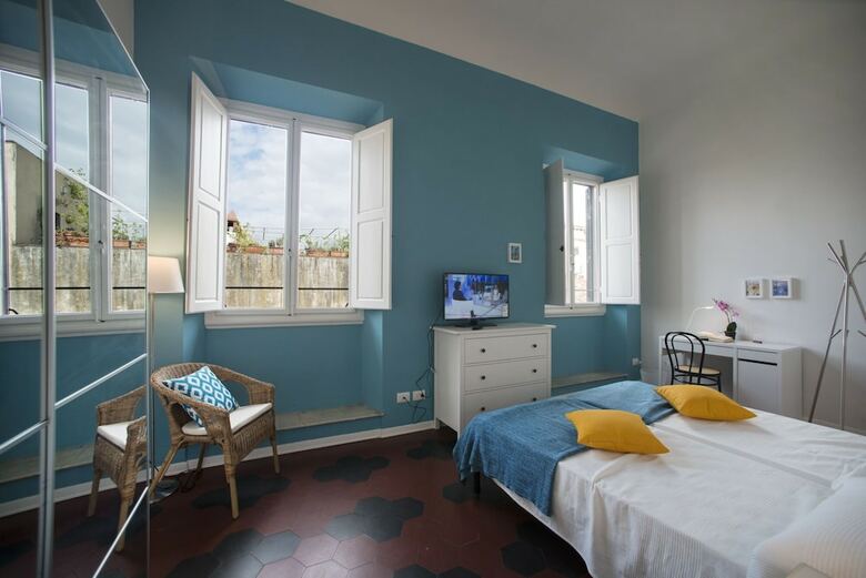 Florence Oasis