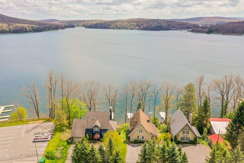 Bella Vista