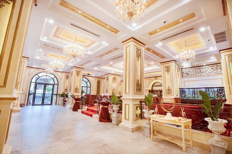 Anik Palace Hotel