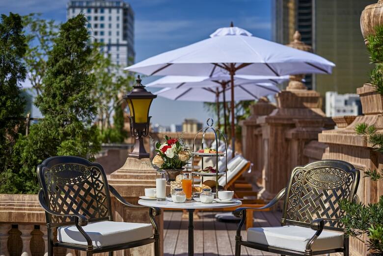 Anik Palace Hotel