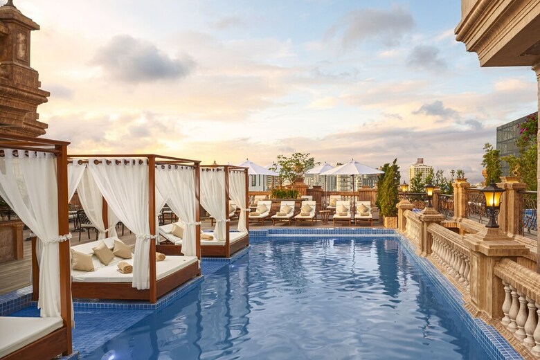 Anik Palace Hotel