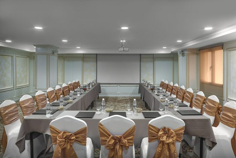 Anik Palace Hotel