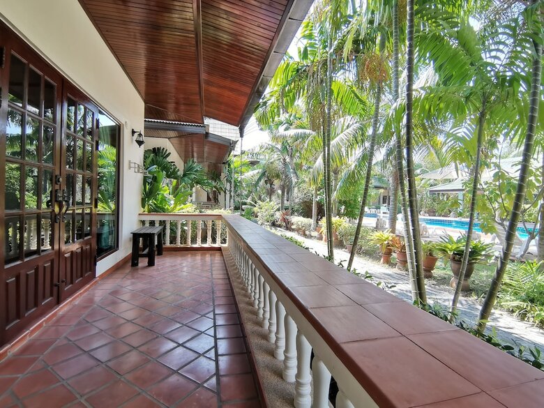 Hotel Tuna Resort