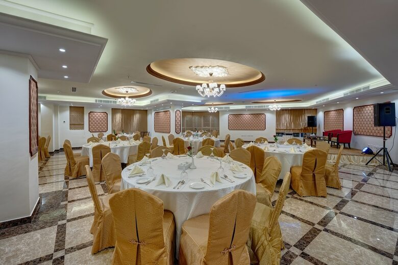 Aryana Hotel