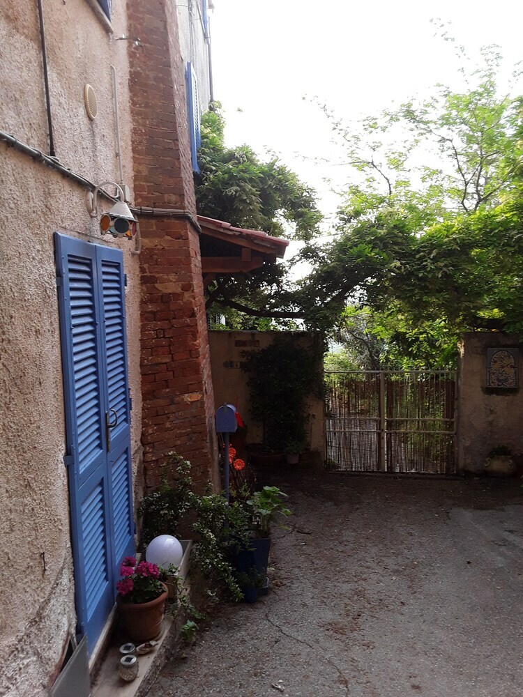 La Casa Del Glicine