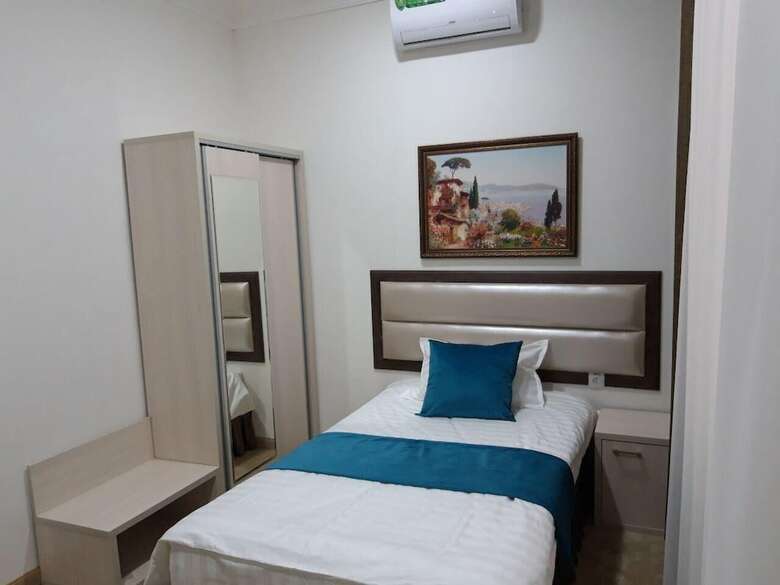 Globus Hotel