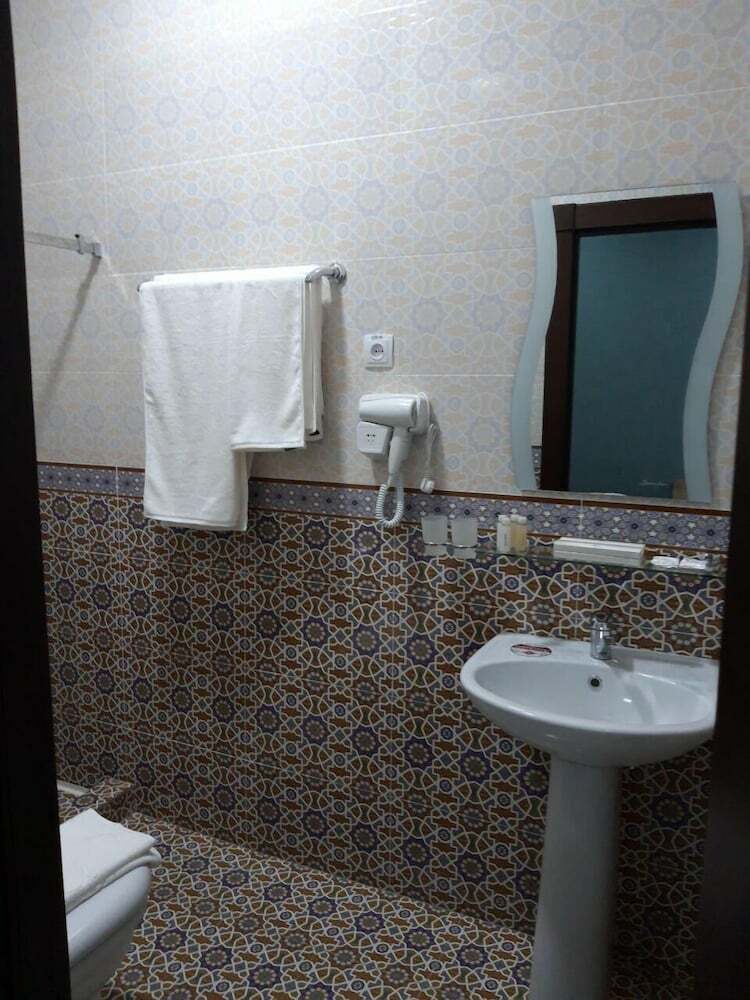 Globus Hotel